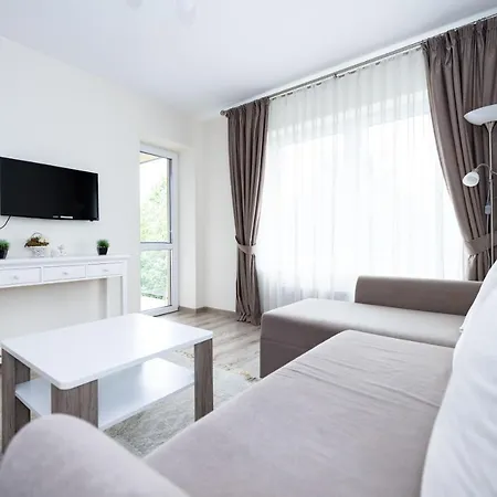 Apartment Banga Apartment, By Cohost