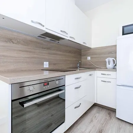 Banga Apartment, By Cohost *